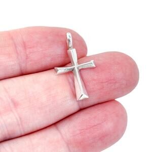 Vintage Sterling Silver 925 Faceted Cross Pendant